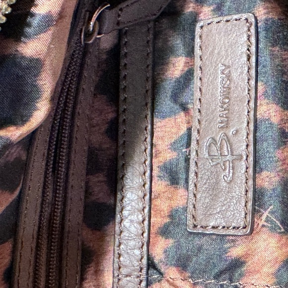 B. Makowsky Brown Leather Shoulder Bag with Slouchy Silhouette - Picture 10 of 12